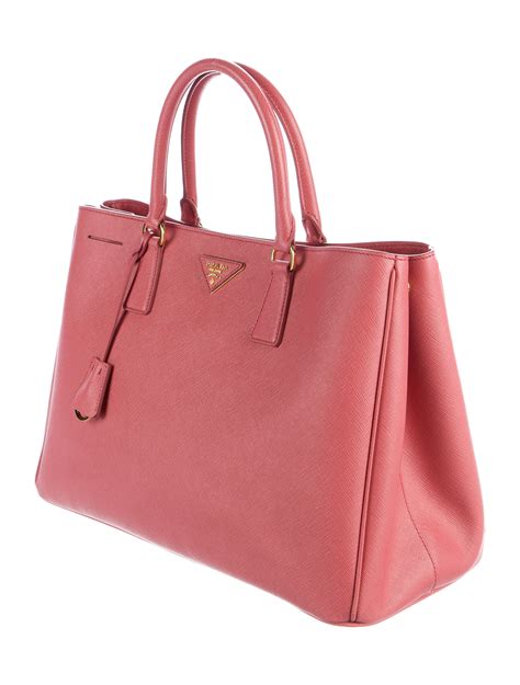 prada saffiano lux shopping bag price|Prada saffiano bag price.